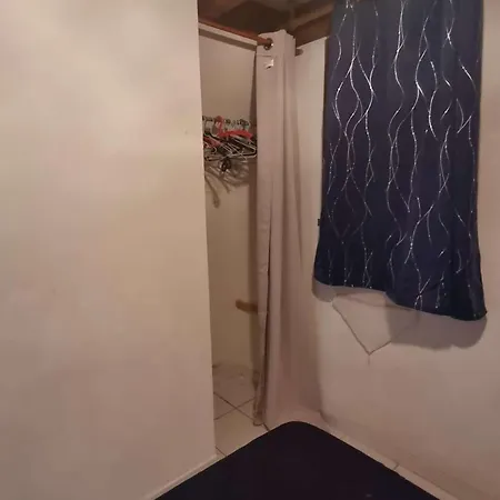 Charmante T3 Avec Piscine, Terrasse Et Parking Pour 6 Personnes à Port Barcarès - Fr-1-81-619 *