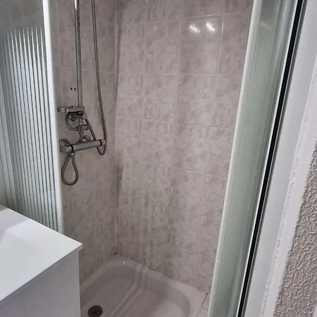 Villa Charmante T3 Avec Piscine, Terrasse Et Parking Pour 6 Personnes à Port Barcarès - Fr-1-81-619